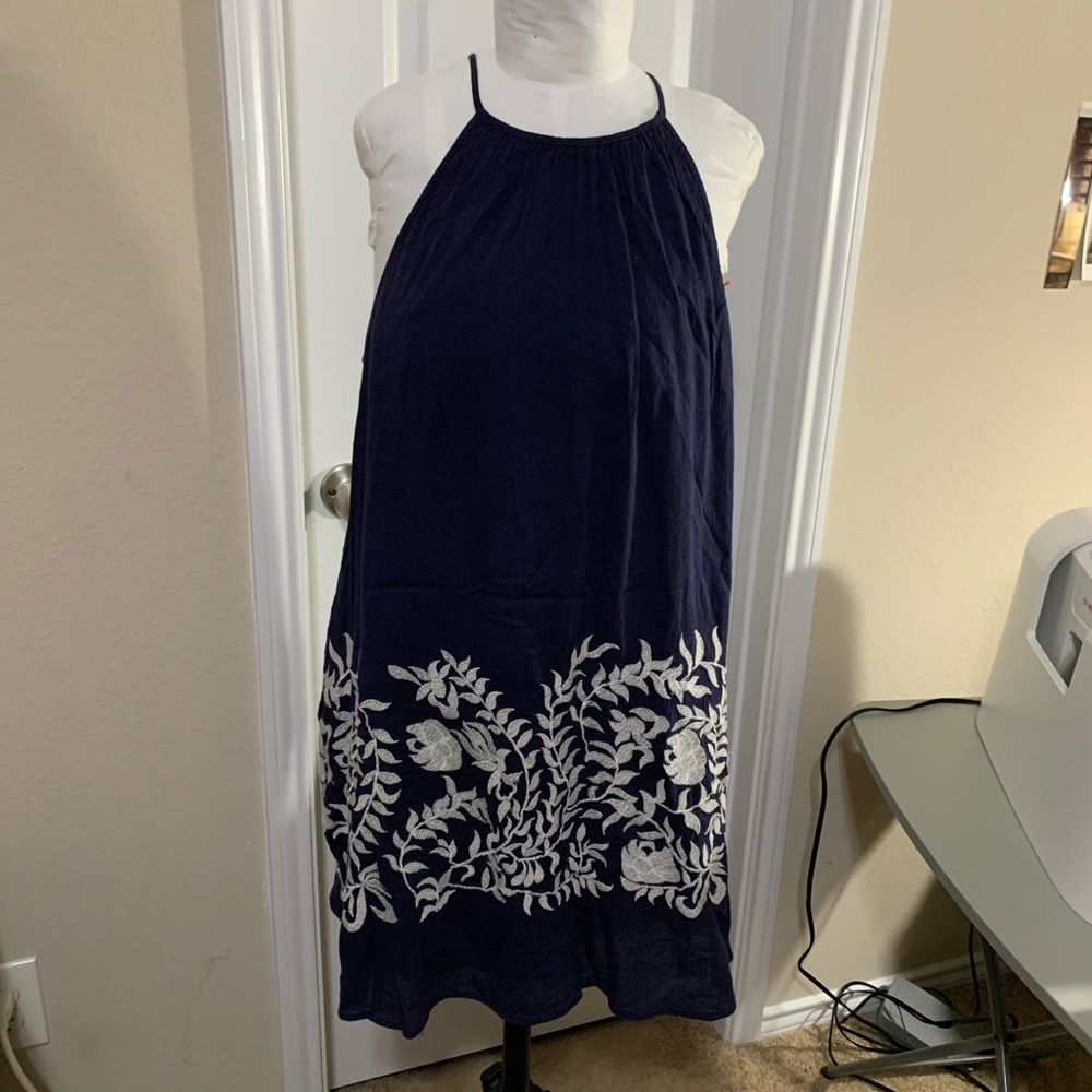 Doll dress style